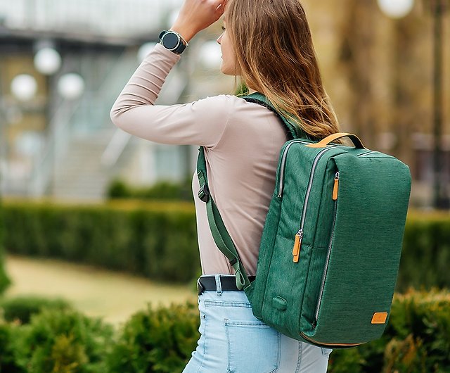 Siena Pro 15 Smart Backpack - Six Colors Available - Green | Work ...