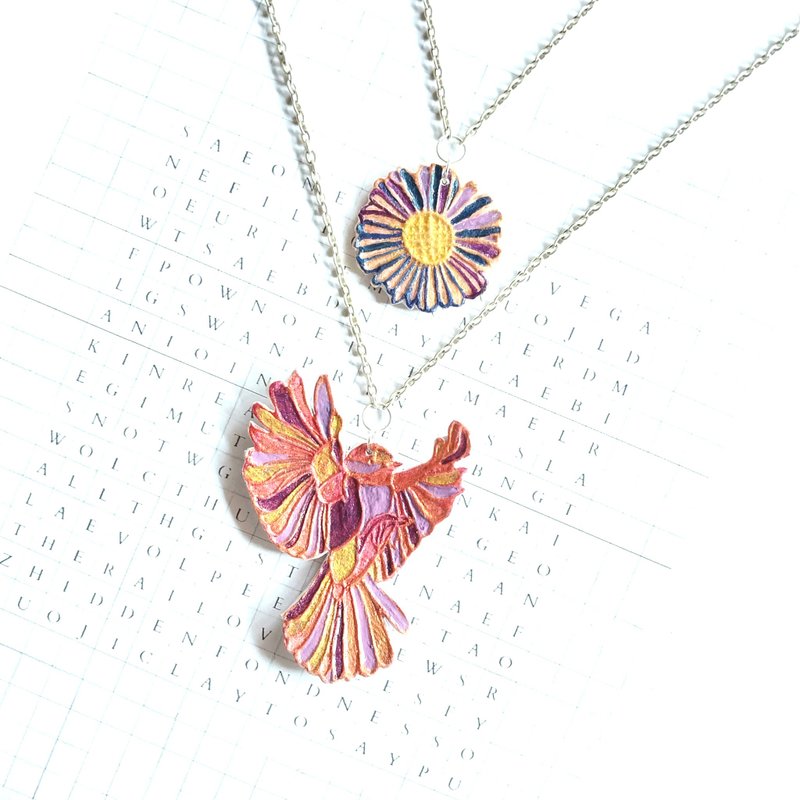 Faith in Me - A flying bird with Aster flower polymer clay double layer necklace - 項鍊 - 黏土 多色