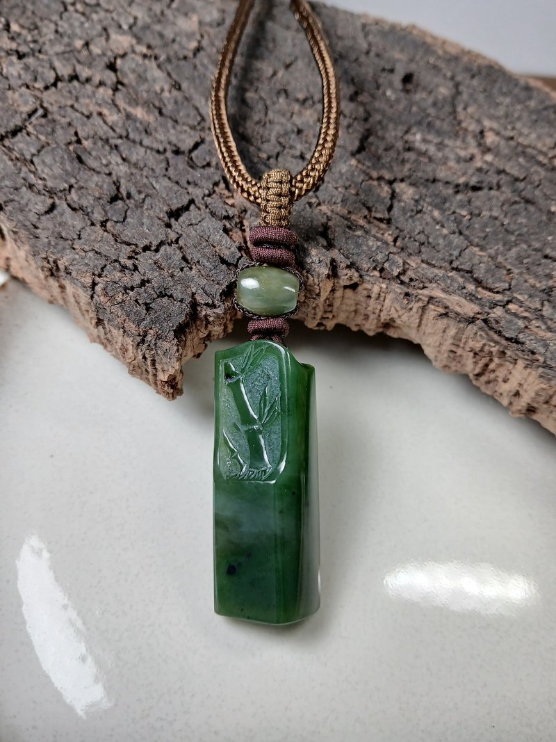 Christmas Gift Box | Necklace Classical Braided Canadian Jasper/Unisex Bamboo Carved Necklace - Necklaces - Jade Green