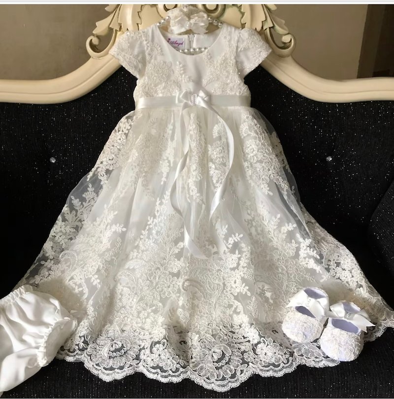 White lace dress with headband, panties and shoes for baby girl. Baptism outfit - 男/女童禮服 - 其他材質 白色