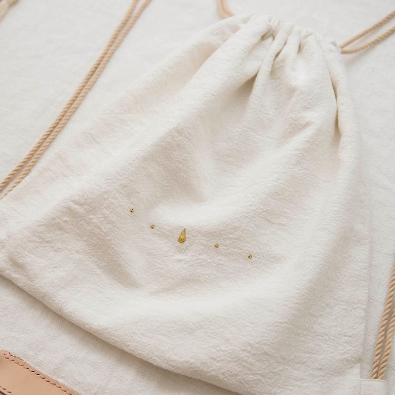 2-way Linen Drawstring Bag (Golden/ Silver) - กระเป๋าเป้สะพายหลัง - ผ้าฝ้าย/ผ้าลินิน ขาว
