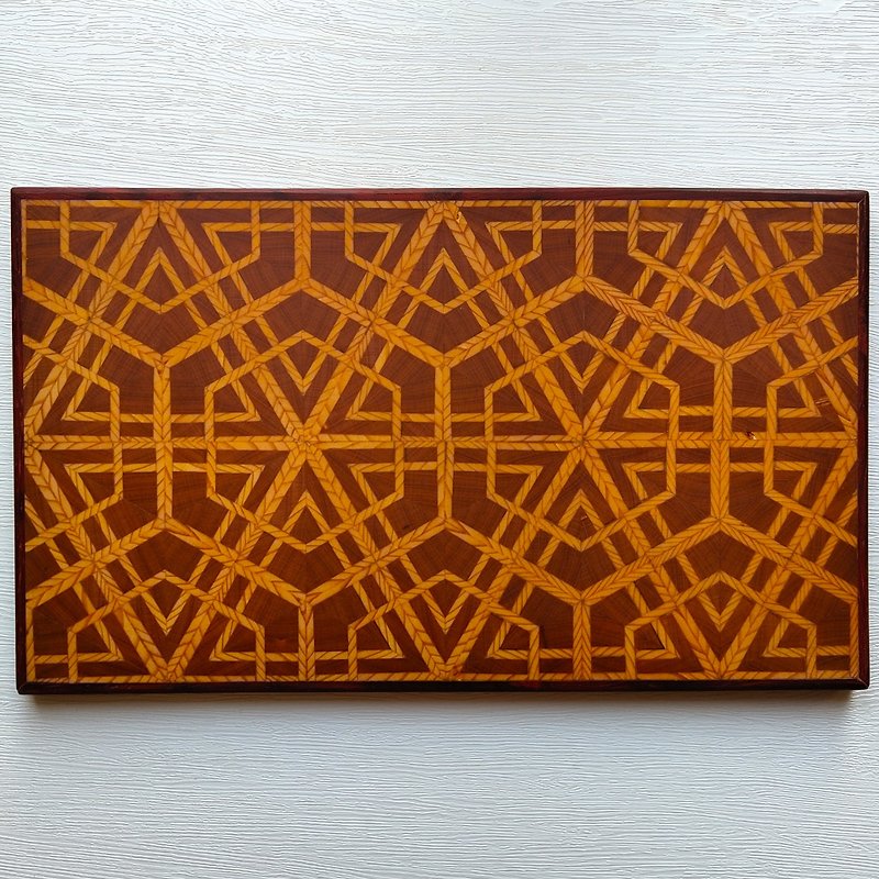 End-grain Wooden Cutting Board (Kumiko pattern) - ถาดเสิร์ฟ - ไม้ หลากหลายสี