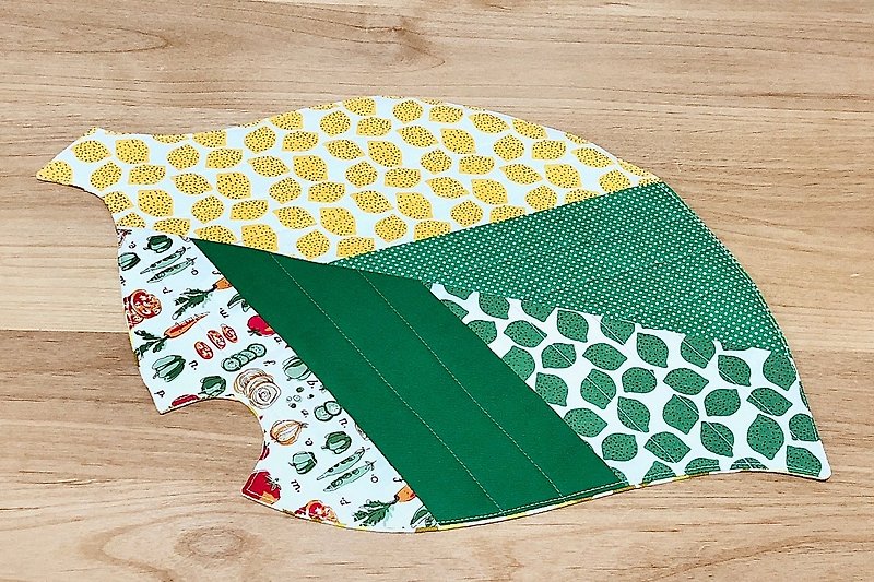 Handmade leaf insulation placemat - imported printed cotton - fruit series - ผ้ารองโต๊ะ/ของตกแต่ง - ผ้าฝ้าย/ผ้าลินิน สีเหลือง