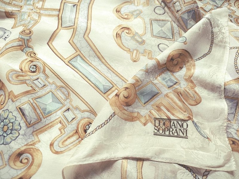 Vintage Luciano Soprani Woven Silk Scarf, 34 x 34 inches, 100% Silk Scarf, Holid - 絲巾 - 棉．麻 黃色