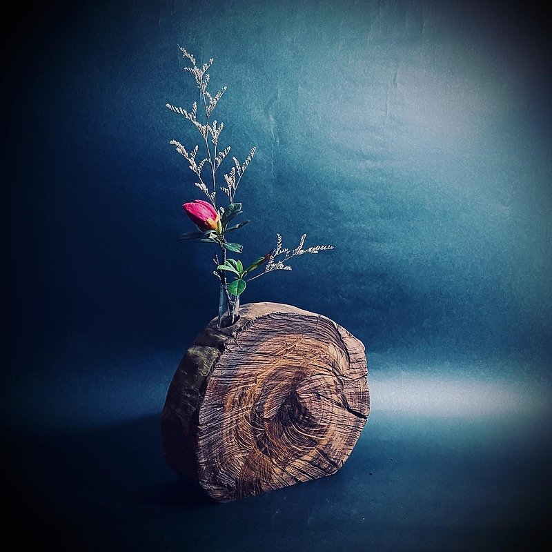 Home (Vase) - ของวางตกแต่ง - ไม้ สีทอง
