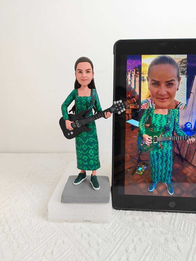 客制化人物公仔 人偶 3D人像畫 似顏繪 肖像 定制 生日 紀念 禮物 - 公仔/玩偶 - 黏土 多色