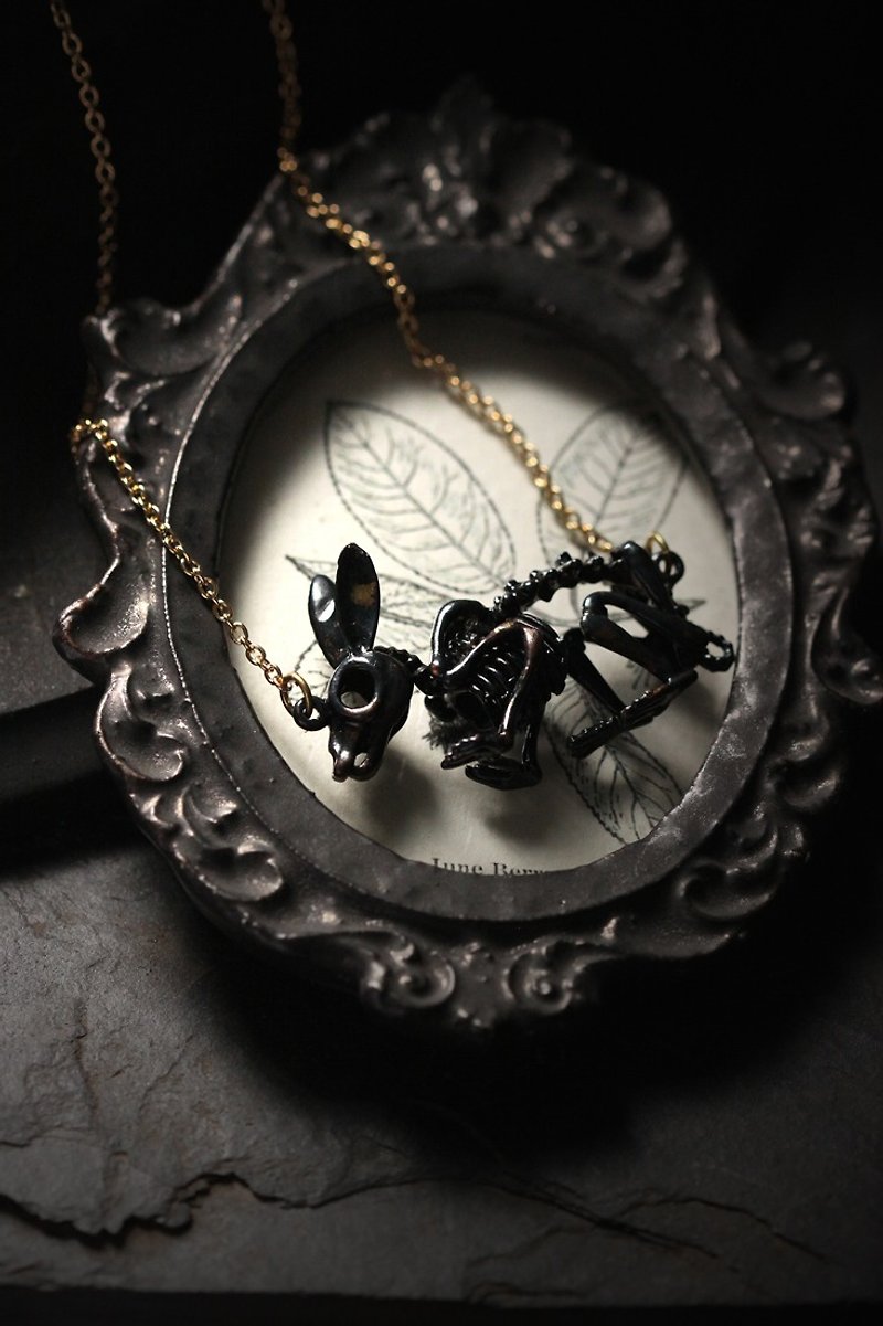 Black Rabbit Skeleton Necklace by Defy. - 項鍊 - 其他金屬 