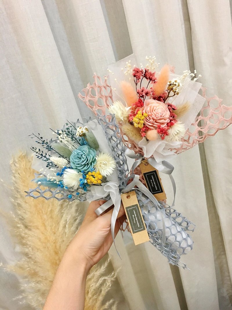 永生花束【小可人】乾燥花束 生日禮物 畢業花束 母親節花束 - 乾燥花/永生花 - 植物．花 