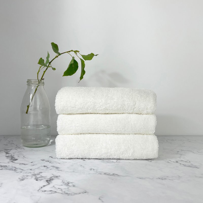 Moisture-absorbing and quick-drying MIT daily towel designed and manufactured in Taiwan - white (3 styles in total) - Towels - Nylon White