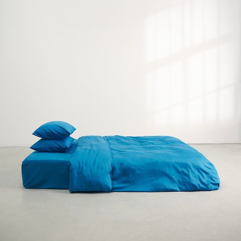 LEIWAI 冰海藍 100%長絨棉純色床單床包被套 雙人床四件套 - 寢具/床單/被套 - 棉．麻 藍色