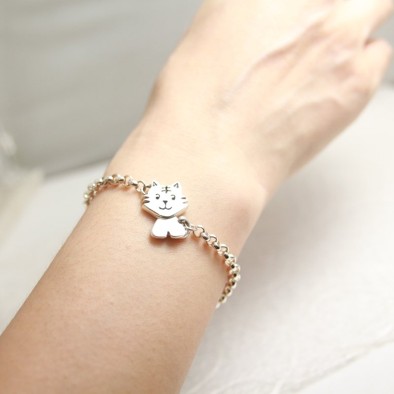 Engraving Accepted / Sterling Silver Bracelet / Tiger - สร้อยข้อมือ - เงินแท้ สีเงิน