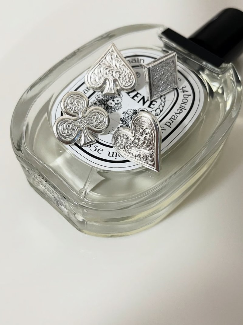 撲克牌主題 à la carte【單邊販售】耳環 耳夾 耳骨夾 銀飾 - 耳環/耳夾/耳骨夾 - 其他金屬 銀色