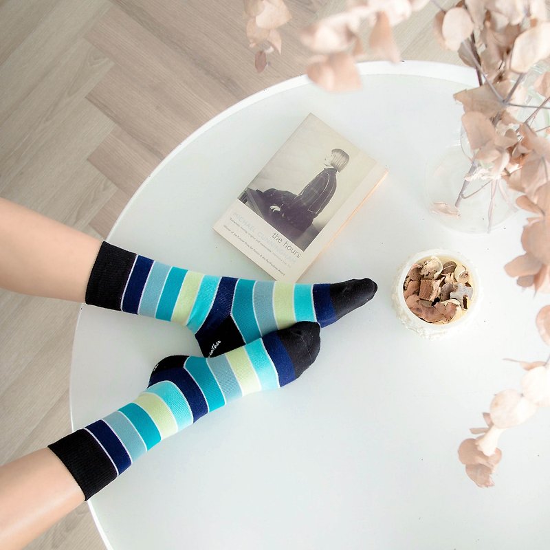 Women's Cotton Socks with Polygiene, Odorless-British Design for Stylish Ladies - ถุงเท้า - ผ้าฝ้าย/ผ้าลินิน สีน้ำเงิน