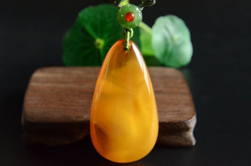 【星遇】高品質天然金沙琥珀金絞蜜意境古典項鏈碧玉蓮花 - 項鍊 - 半寶石 