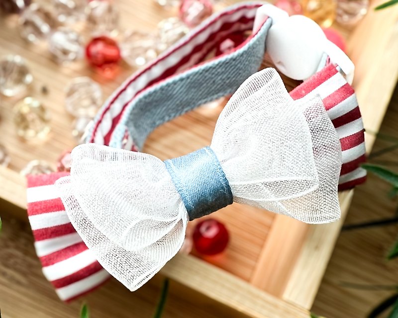 Red and white striped bow pet collar - ปลอกคอ - ผ้าฝ้าย/ผ้าลินิน 