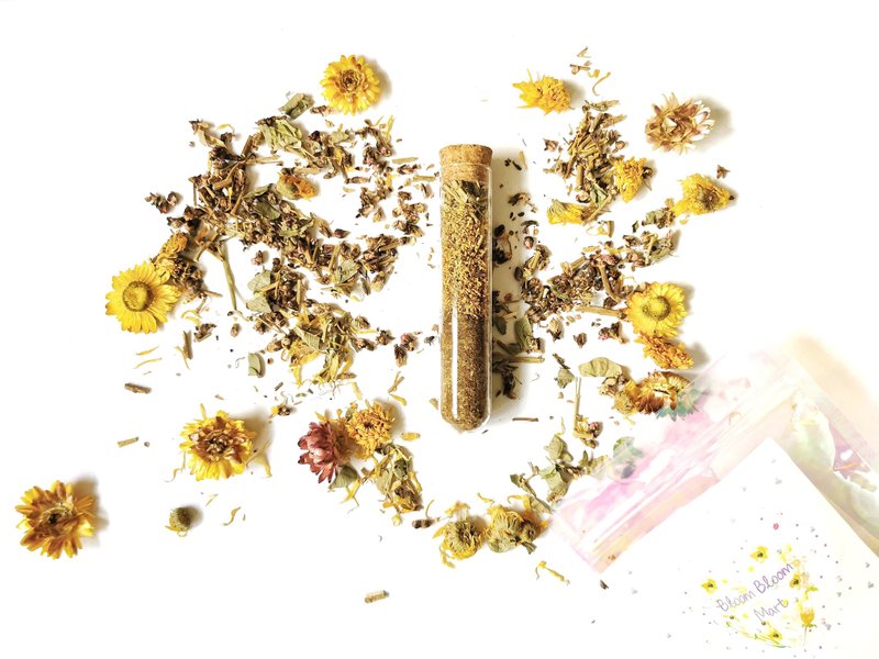 招財貓花浴鹽 Lucky Cat Hz Floral Bath Salt - 其他 - 精油 透明