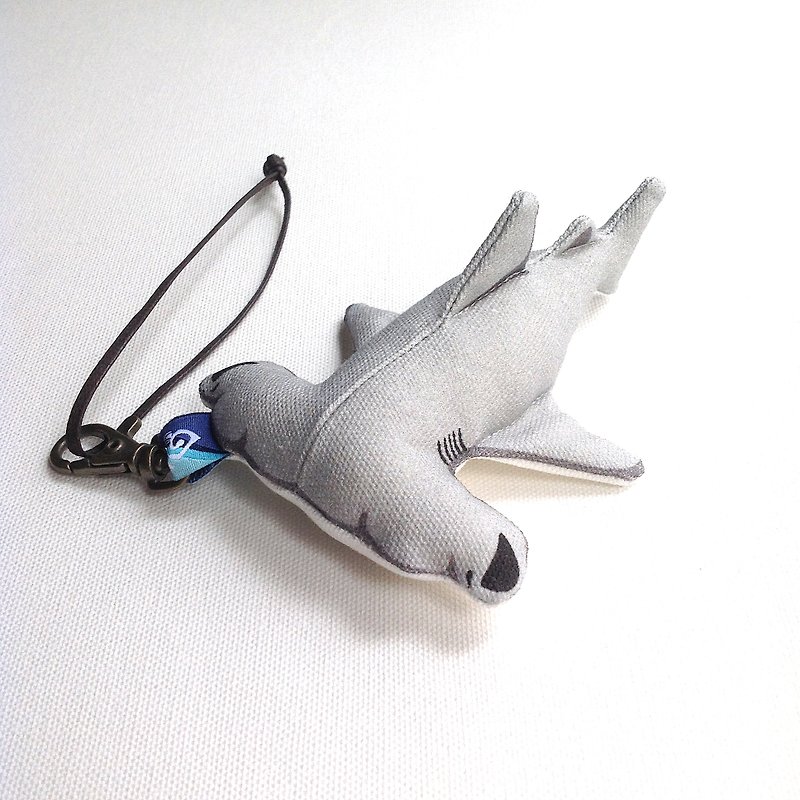 Design No.HS151 - 【Cotton Canvas】Hammerhead Shark Charms - พวงกุญแจ - ผ้าฝ้าย/ผ้าลินิน สีเทา