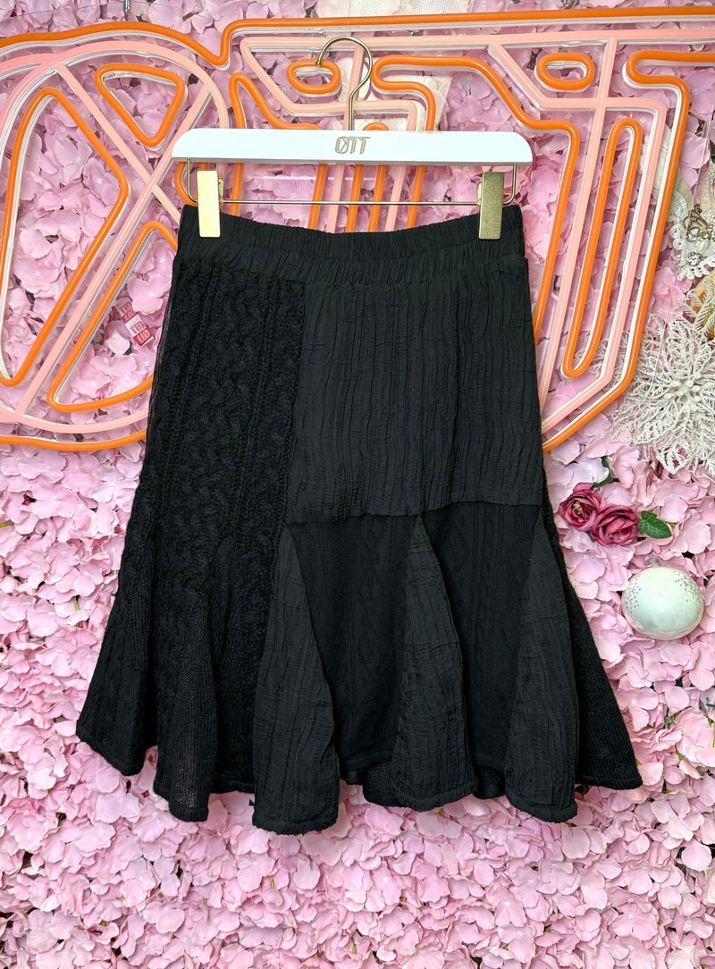 OTT only one-of-a-kind Japanese style black spliced ​​wool knitted crumpled chiffon midi skirt - Skirts - Wool Black