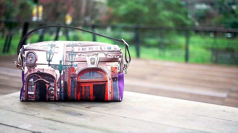 [Travel well] Dual-use box bag◆◇◆Gorgeous era◆◇◆ - Messenger Bags & Sling Bags - Other Materials Red