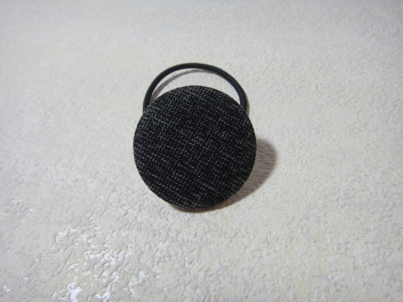 Snowy winter night button hair tie C54CIX79 - Hair Accessories - Other Man-Made Fibers Black