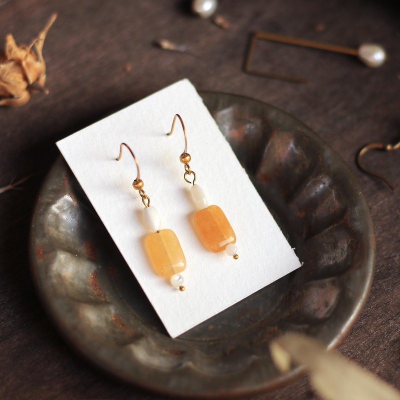 Natural stone classical earrings series - orange yoghurt - ต่างหู - หยก สีส้ม