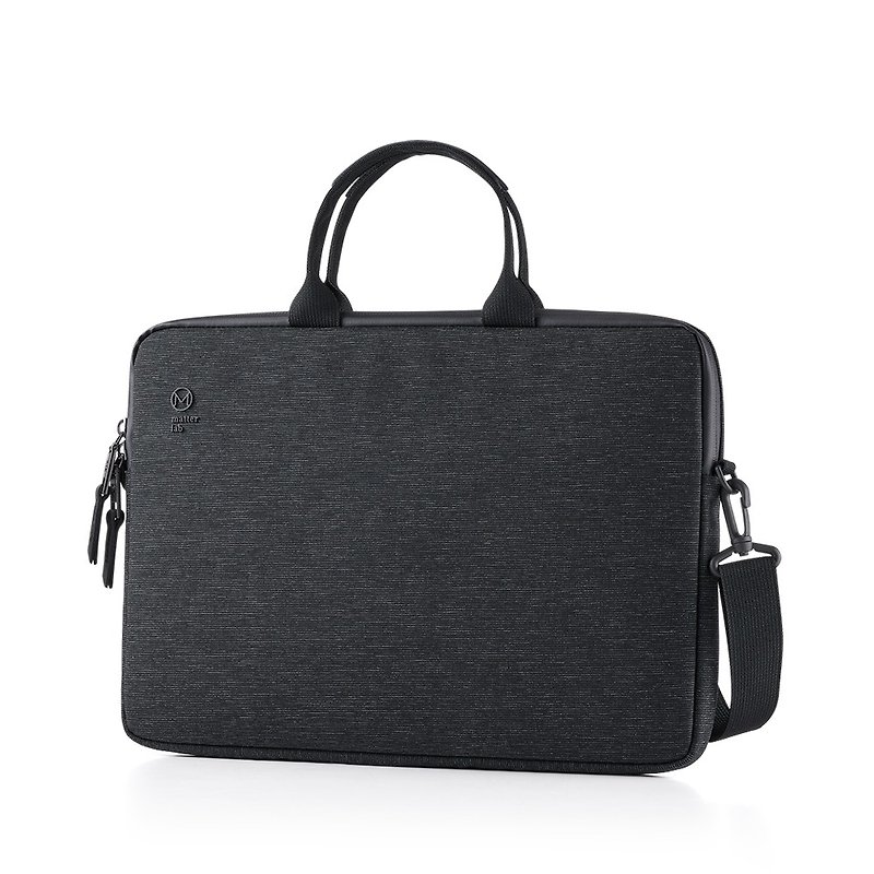 ÉPOQUE當代13-14吋防水輕量化側背筆電包-紳仕黑 M1/M2 - 電腦包/筆電包 - 聚酯纖維 黑色