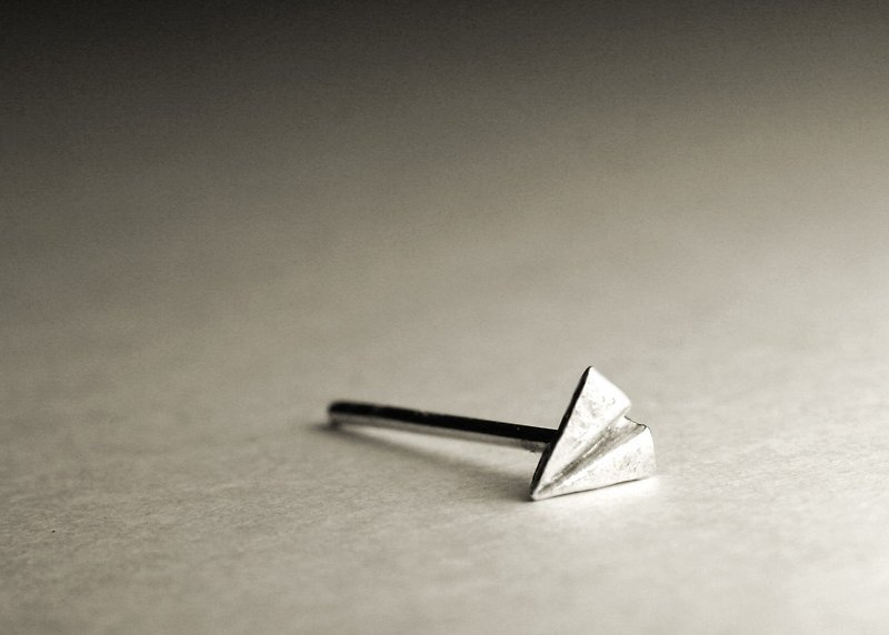 Paper airplane shape sterling silver earrings (single/pair) - Earrings & Clip-ons - Other Metals Silver