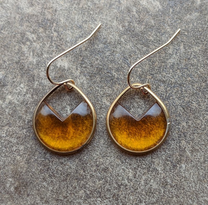 Vintage Amber Color Glass Brass Earrings - ต่างหู - แก้ว 