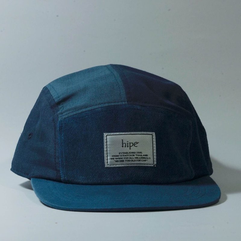 blue and navy patchwork 5panel cap - หมวก - ผ้าฝ้าย/ผ้าลินิน สีน้ำเงิน