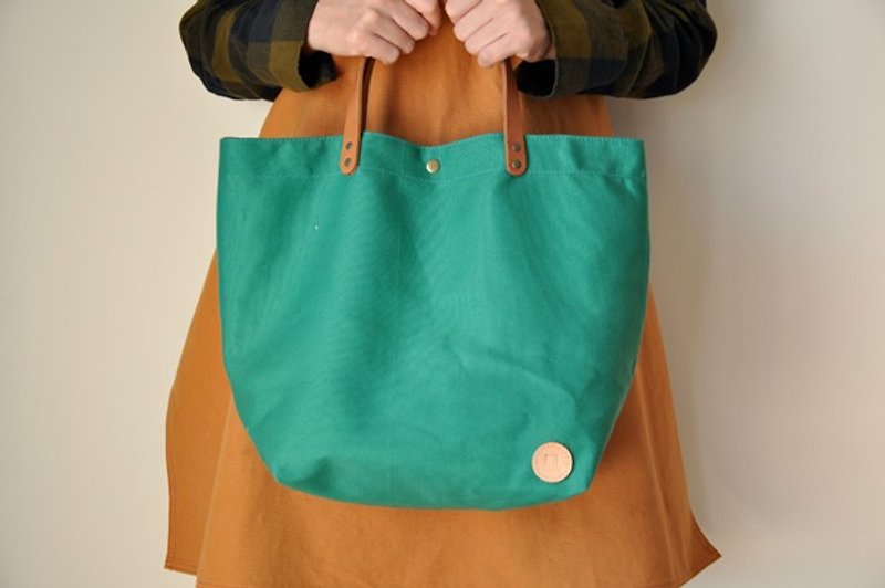 HB08　中帆布包–孔雀綠 - 手提包/手提袋 - 棉．麻 綠色