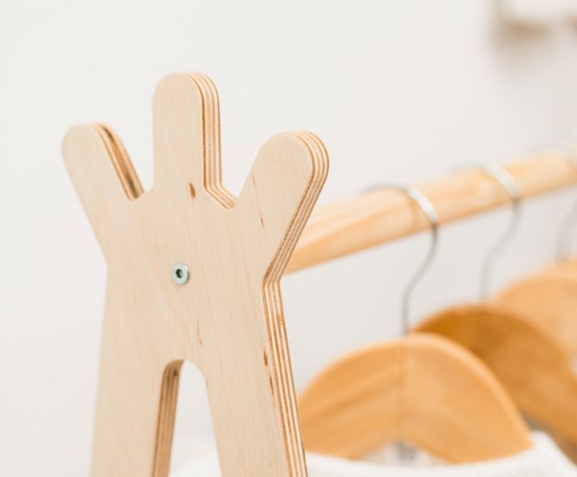 Baby Clothes Hangers Rack Wooden Baby Clothes Hanger Creative Clothing  Display Kids Hangers Room Nursery Decor for Kids Present