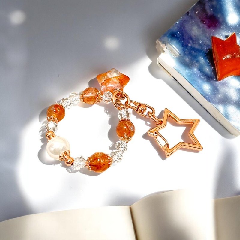 Starwish Flora Charm – Red Resin Crystal × Energy Protection × Vitality Boost - พวงกุญแจ - วัสดุอื่นๆ สีแดง