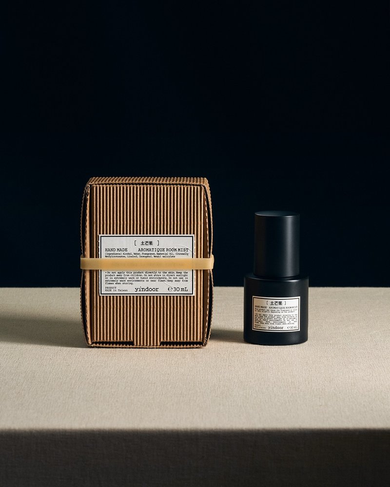 芳香室內噴霧 土芒果 - 香氛/精油/擴香 - 玻璃 黑色