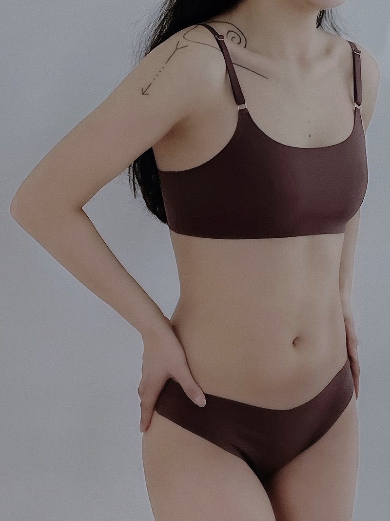 Comfortable and breathable small chest seamless girl sports adjustable underwear panty set - Women's Underwear - Polyester Brown