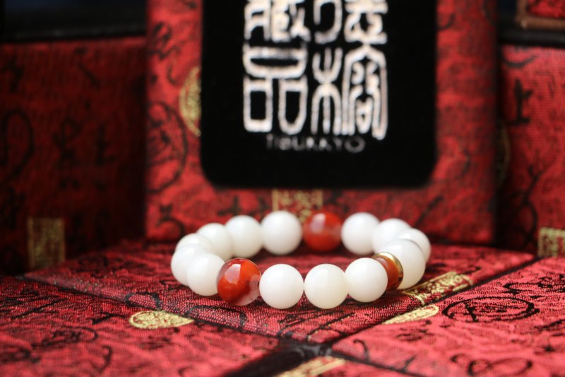 全玉化硨磲手珠 10mm 火焰紋南紅隔珠 串珠設計 手珠 設計 - 手鍊/手環 - 半寶石 