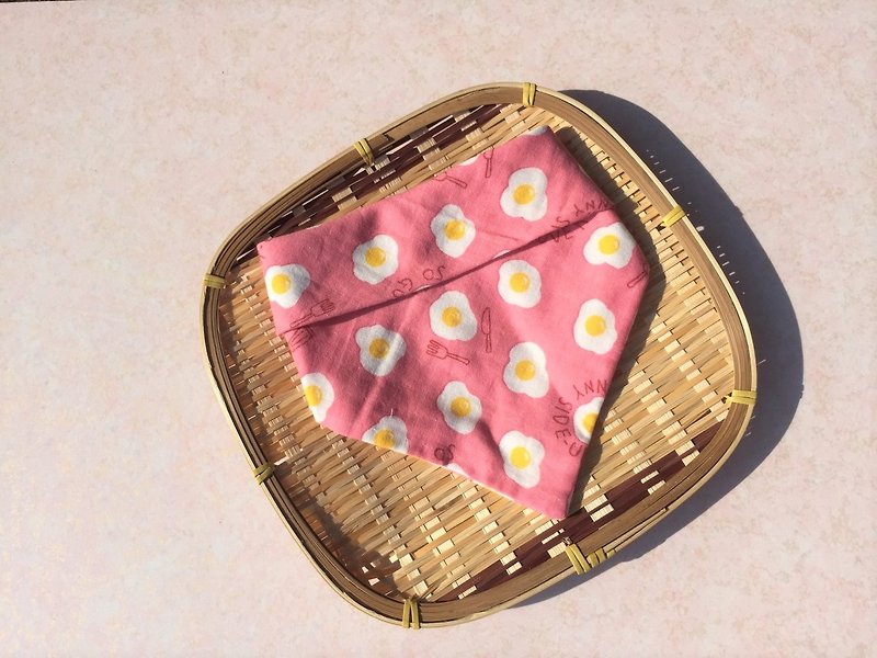 Nutritional poached egg (pink) / Japanese four-layer yarn handmade double-sided triangle bib. Saliva towel. Scarf - Bibs - Cotton & Hemp Pink