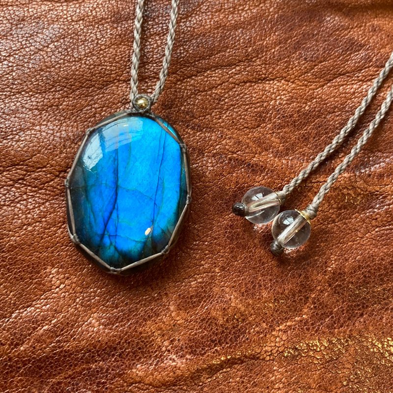 -Bare skin- ラブラドライトマクラメネックレス - 項鍊 - 寶石 藍色