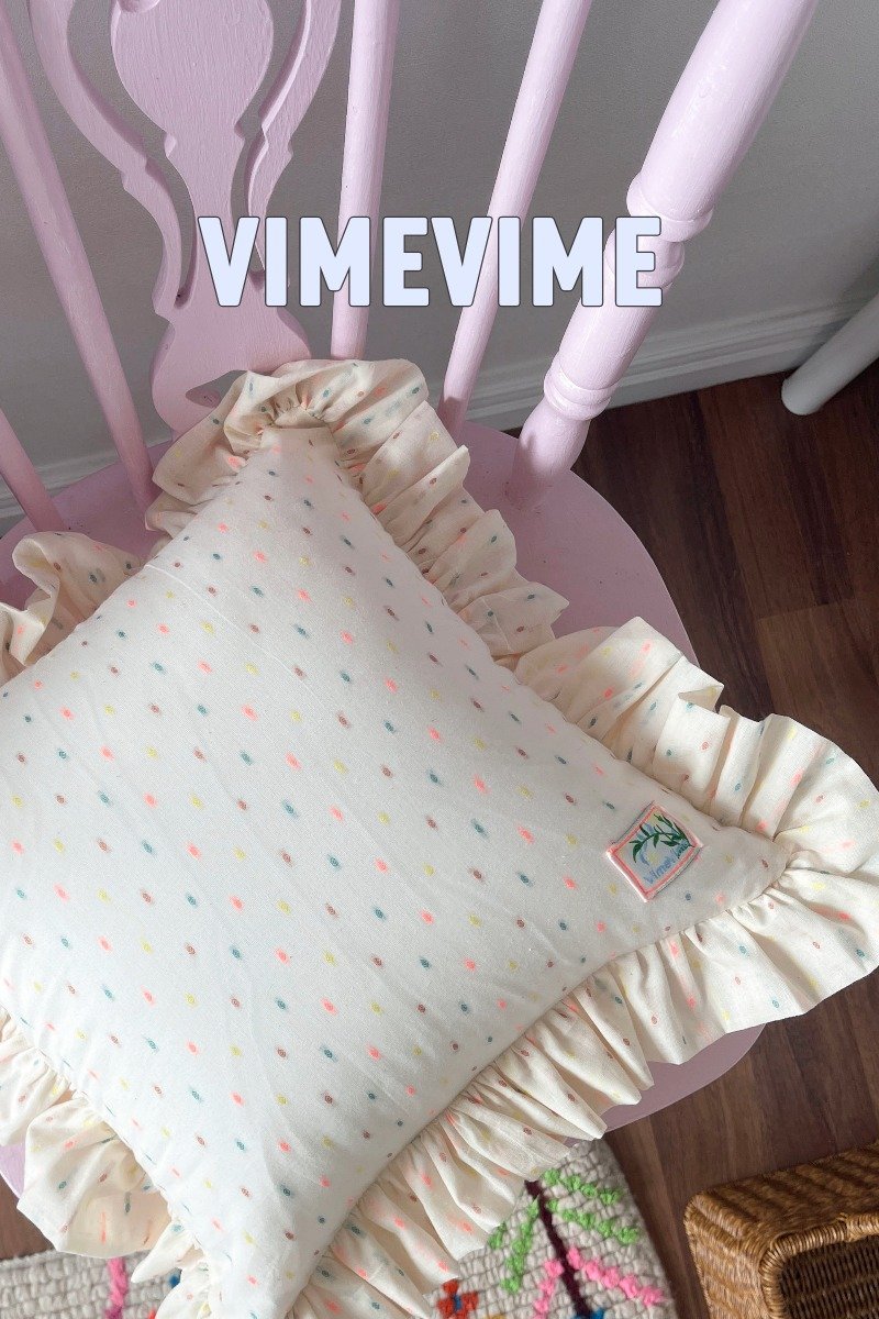 Shine Frill Cushion - 寢具/床包 - 棉．麻 白色