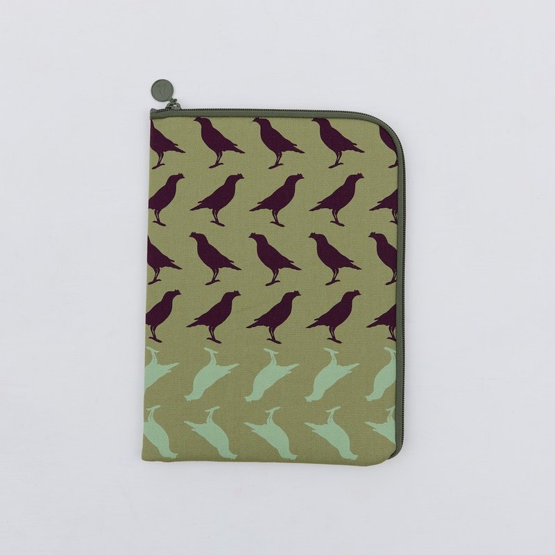 11-inch iPad tablet storage bag-Taiwan Myna No. 5/Oil Painting Purple Green - Tablet & Laptop Cases - Cotton & Hemp Green