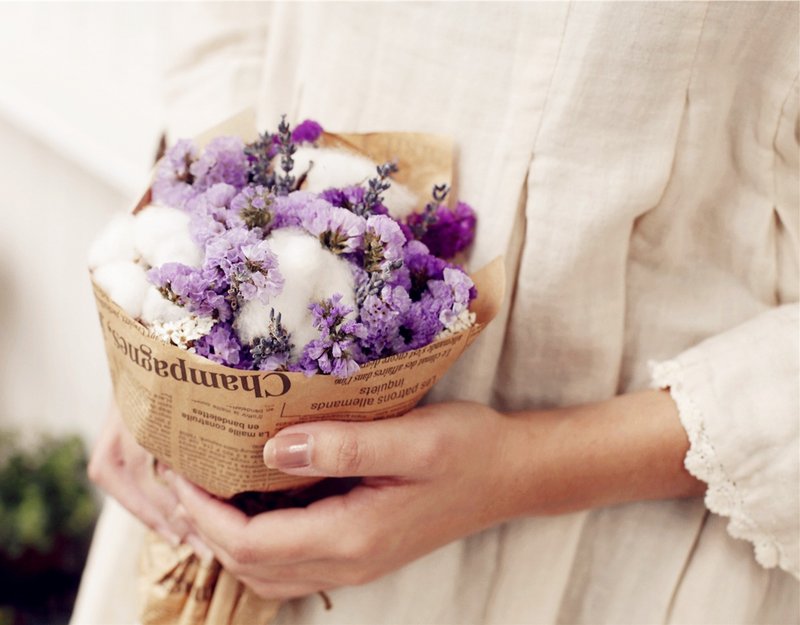 [Good day] handmade purple and stars romantic bouquet - ตกแต่งต้นไม้ - พืช/ดอกไม้ สีม่วง