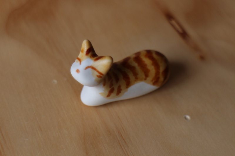 Orange Tabby Cat Kitten Stone (Cat Type Lab) Single - ตุ๊กตา - เครื่องลายคราม 