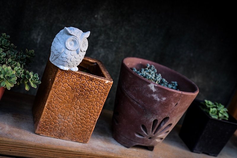 Cement Owl Ornament 2 Customized Products - ของวางตกแต่ง - ปูน สีเทา