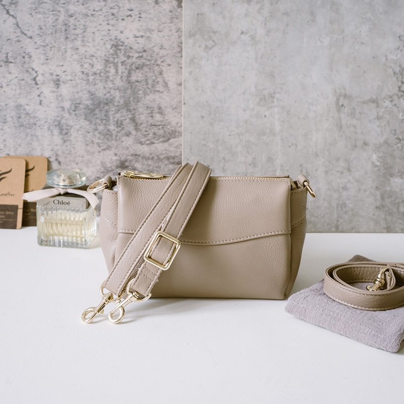 真皮肩背斜背小包 SA12489S 杏 - 側背包/斜背包 - 真皮 卡其色