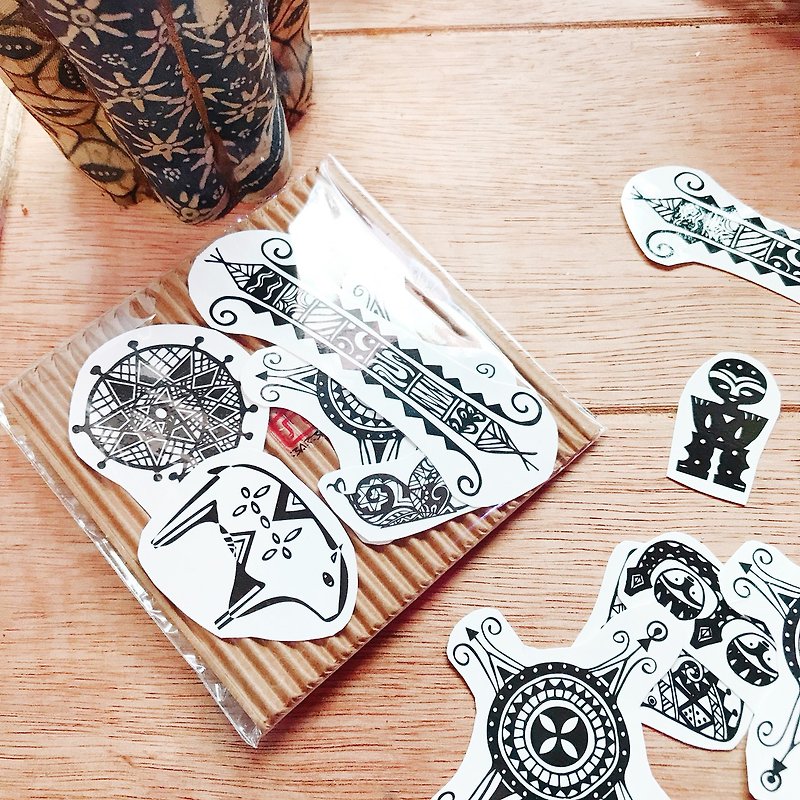 Taiwanese Totem Sticker 原味台灣意象圖騰紋身貼紙小福袋 - 紋身貼紙/刺青貼紙 - 紙 黑色