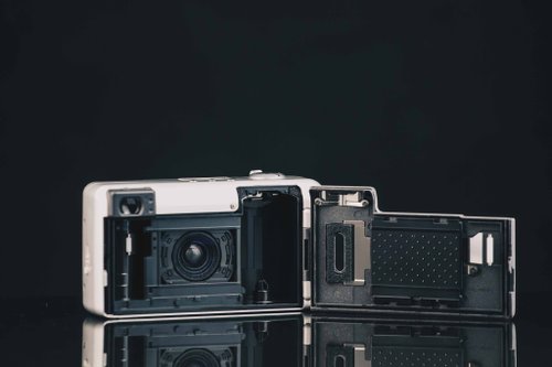 【PENTAX】ESPIO 120SW フィルムカメラ Pentax Espio 120SW | 35mm Film Camera | The 35mm Club