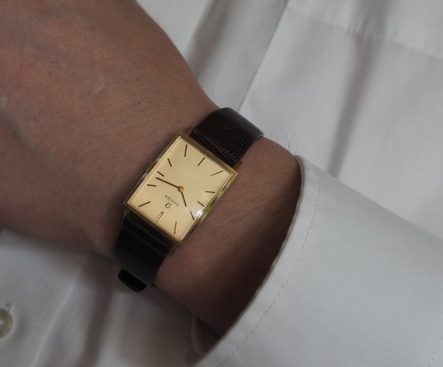 OMEGA ゴールド 手巻きアナログ時計 14K OMEGA アンティーク 14K ゴールド メンズ腕時計 手巻き シルバー