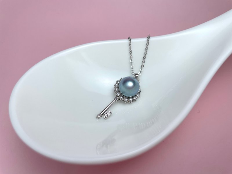 Happy Natural Seawater Pearl Tahitian Platinum Gray Silver Pendant Free Necklace - สร้อยคอ - ไข่มุก สีเงิน