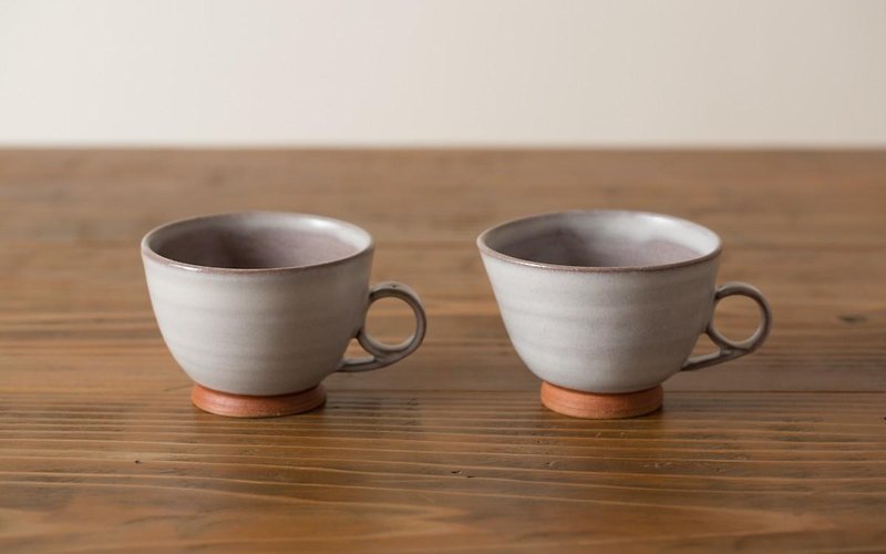 コーヒーカップ　白紫/赤茶 - 咖啡杯/馬克杯 - 陶 白色