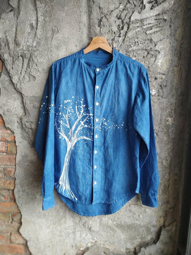 自在染isvara 手工藍染 中性襯衫 共生系列  樹 - 男襯衫/休閒襯衫 - 其他材質 藍色