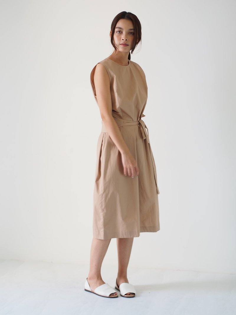 ManiBleu - Obi Maxi Dress - Brown - 洋裝/連身裙 - 棉．麻 咖啡色